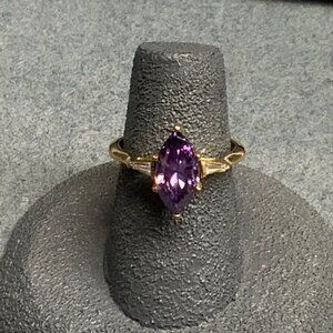 DAC Marquise Cut Ring Size 6 Stamped Gold Purple Sparkly Stone Side Detail Glam